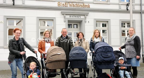 Wachtendonk Schwangere Frauen im Rathaus